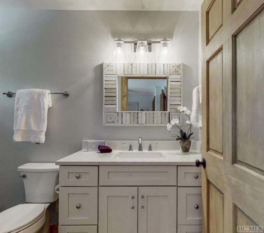 1500 Cullasaja Drive