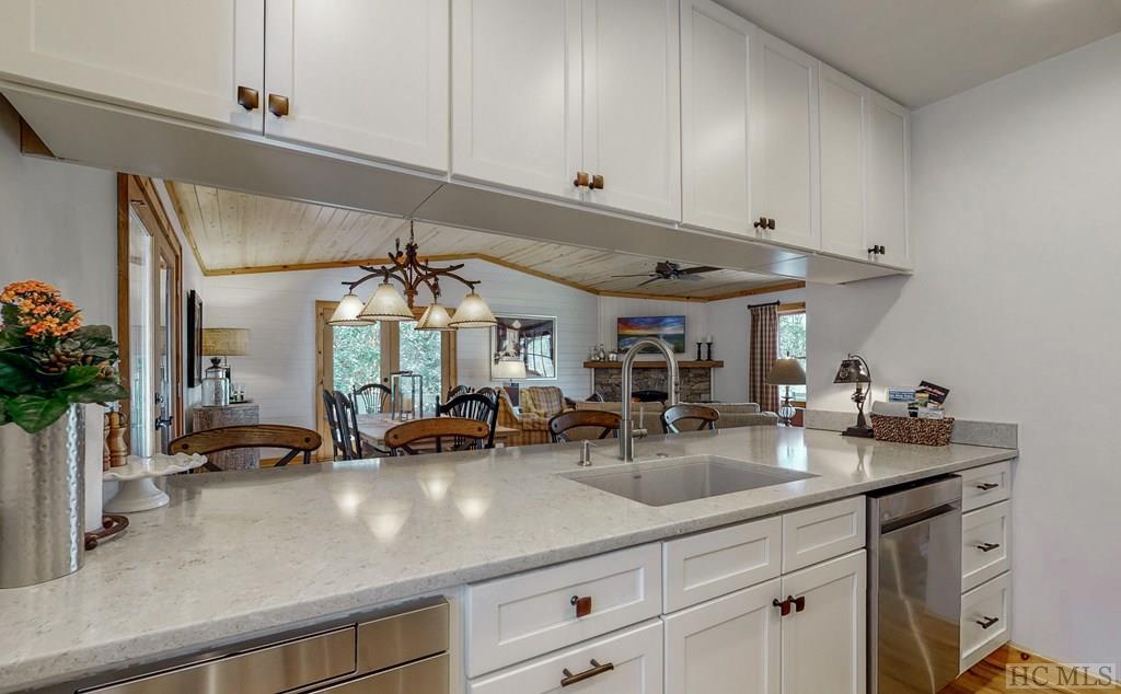 1500 Cullasaja Drive