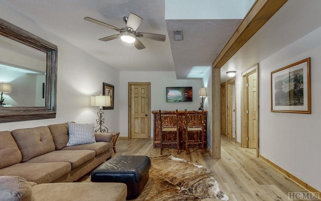 1500 Cullasaja Drive