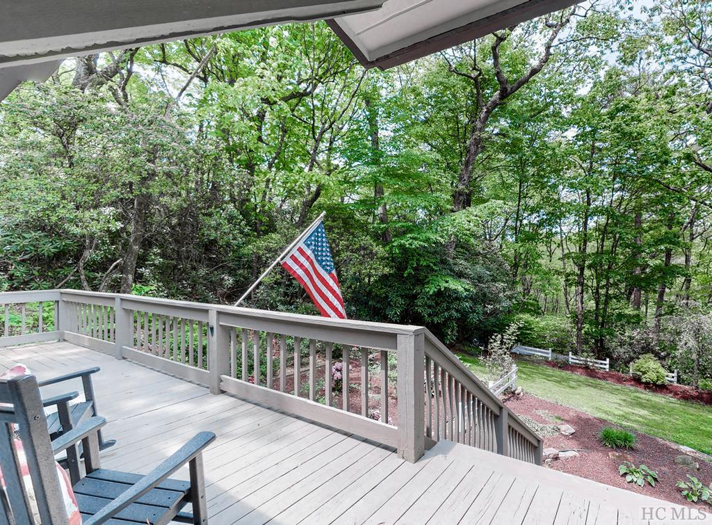 1500 Cullasaja Drive