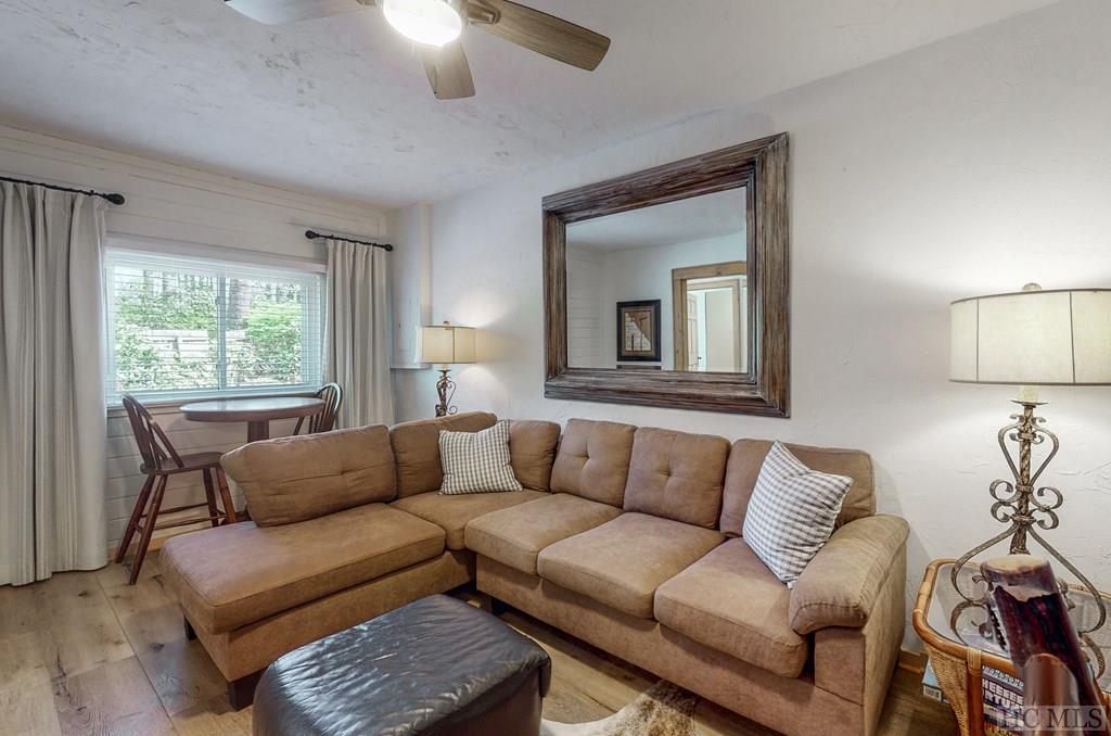 1500 Cullasaja Drive