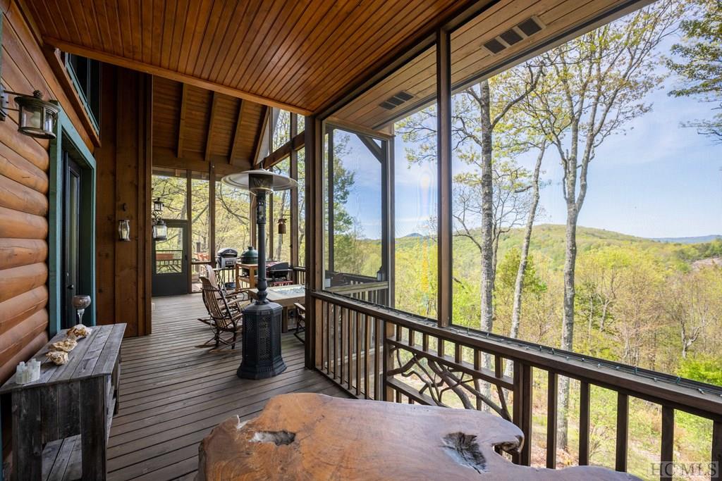 1913 Bald Rock Drive East