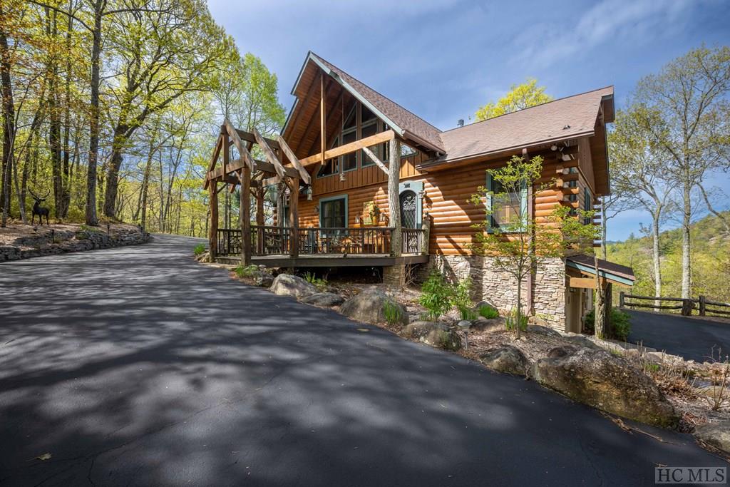 1913 Bald Rock Drive East