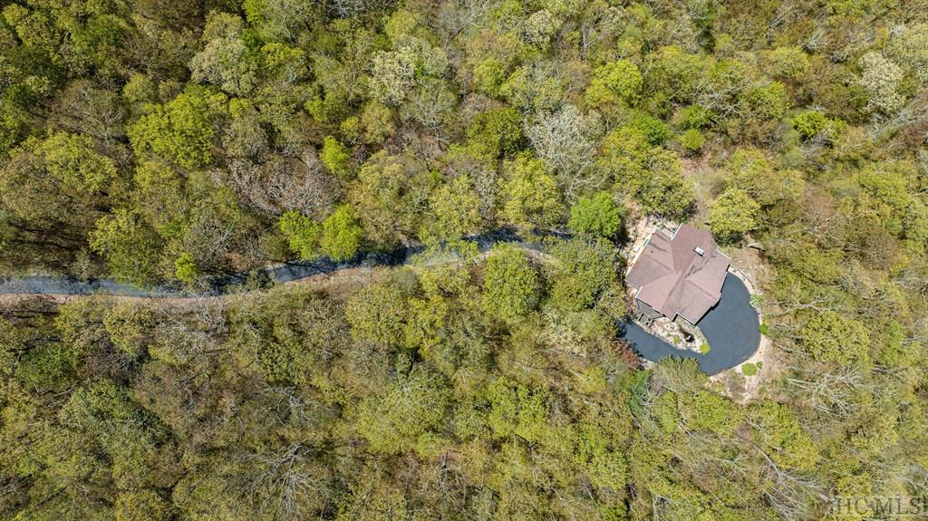 1913 Bald Rock Drive East