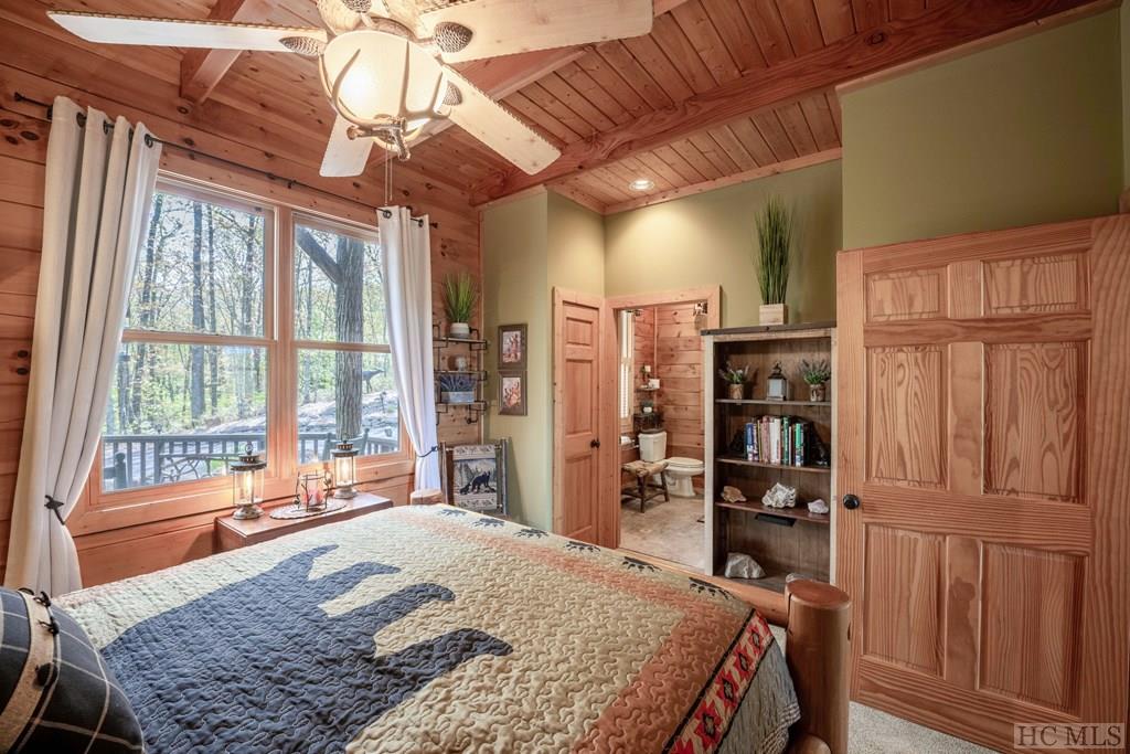 1913 Bald Rock Drive East