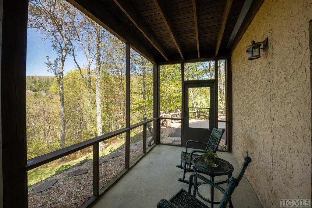 1913 Bald Rock Drive East