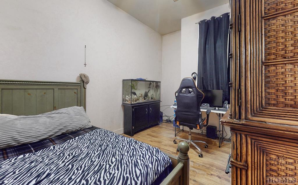 425 Dog Mountain Road