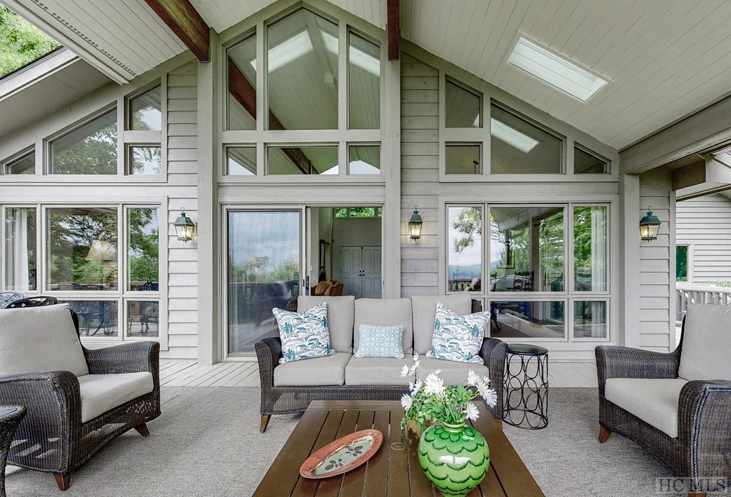 490 North Big Bearpen Mountain Road