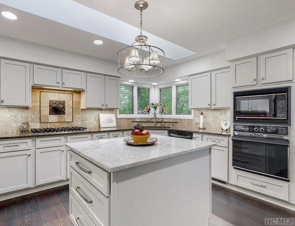 490 North Big Bearpen Mountain Road