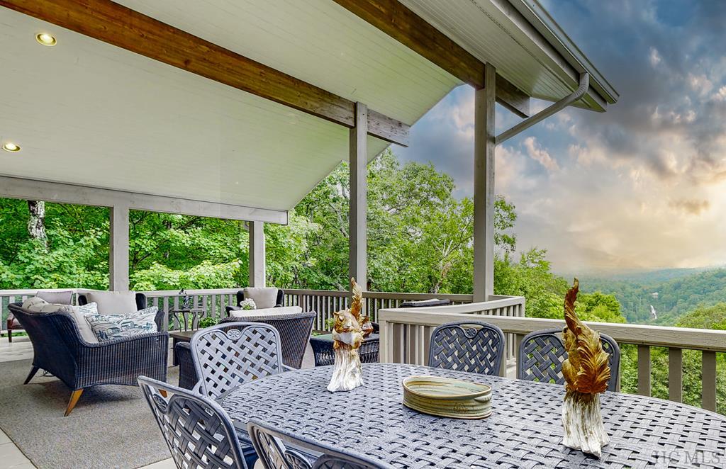 490 North Big Bearpen Mountain Road