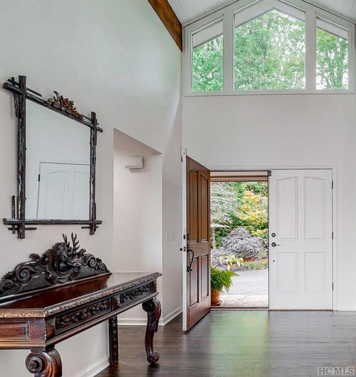 490 North Big Bearpen Mountain Road