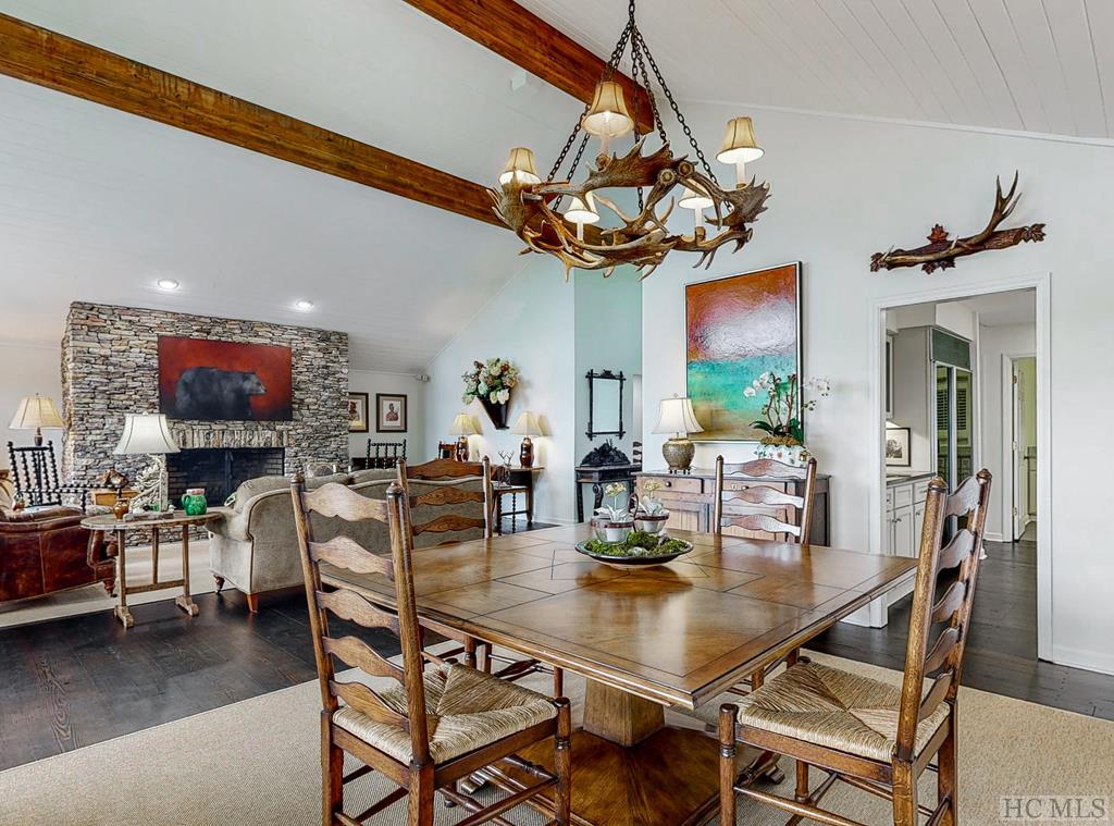 490 North Big Bearpen Mountain Road