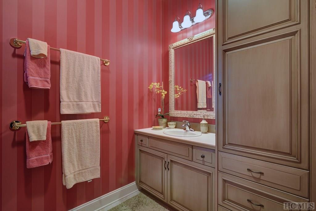 2227 Upper Divide Road