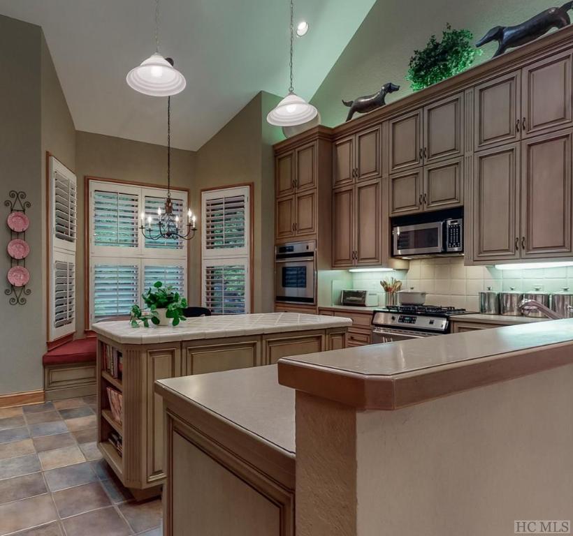 2227 Upper Divide Road