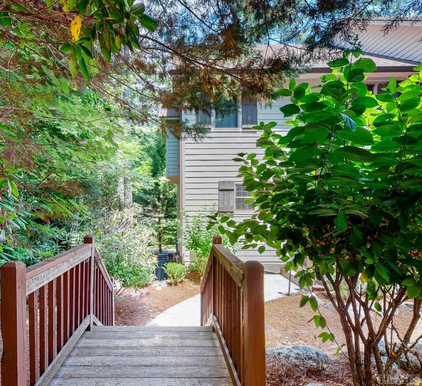 620A Sapphire Valley Road 620A