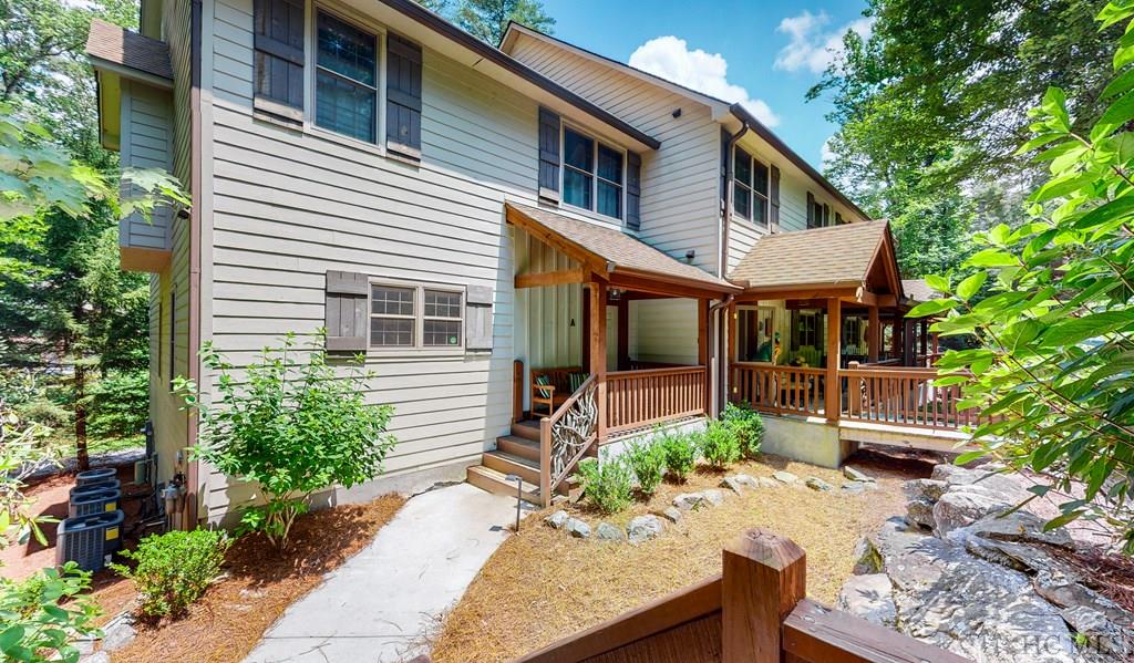 620A Sapphire Valley Road 620A