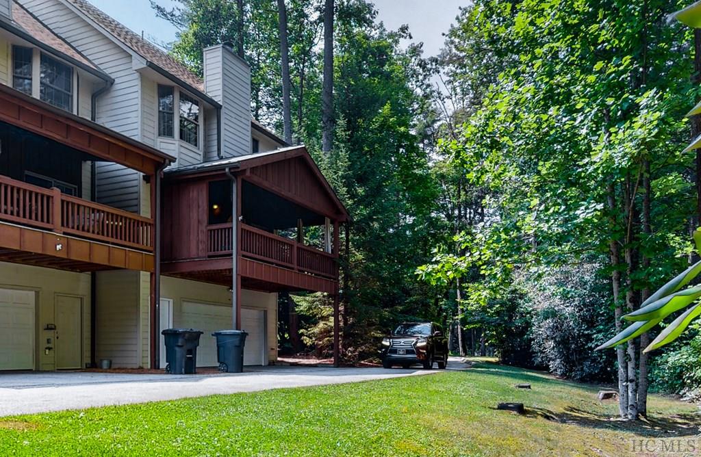 620A Sapphire Valley Road 620A