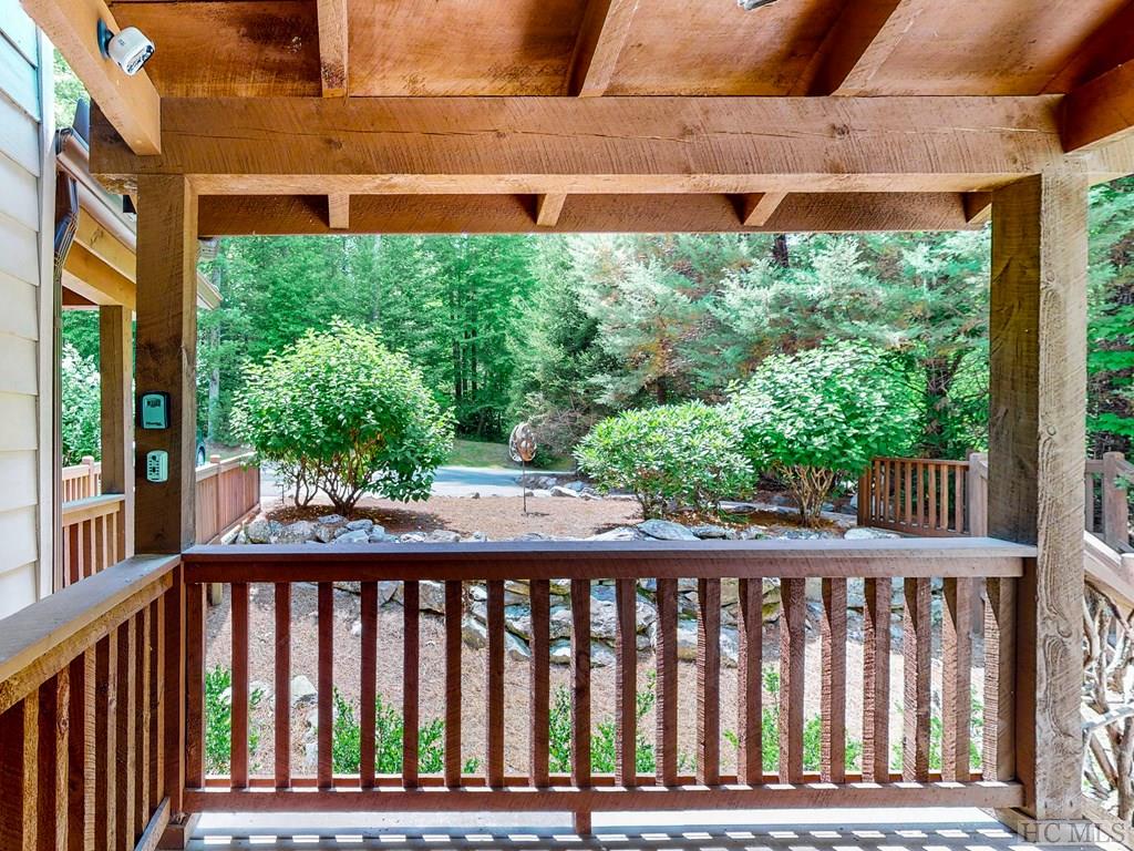 620A Sapphire Valley Road 620A