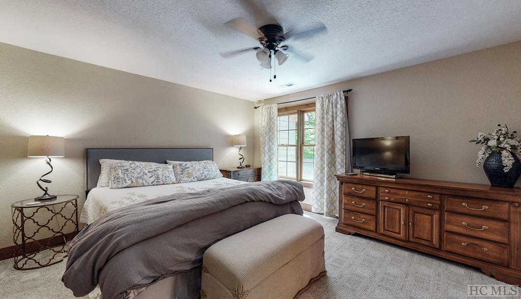 620A Sapphire Valley Road 620A