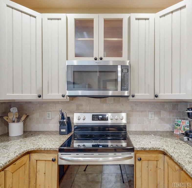 620A Sapphire Valley Road 620A