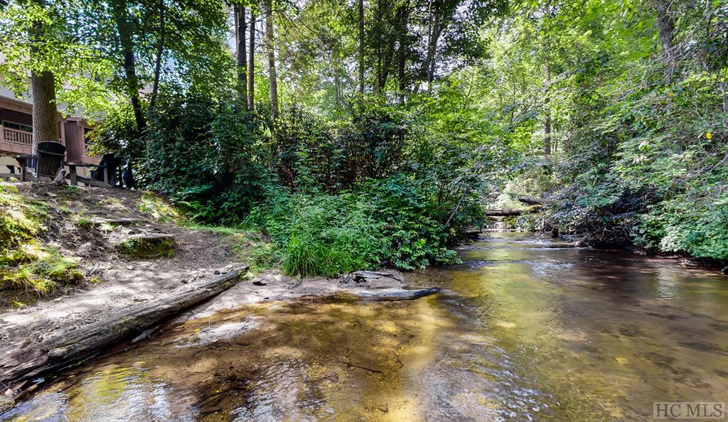 620A Sapphire Valley Road 620A