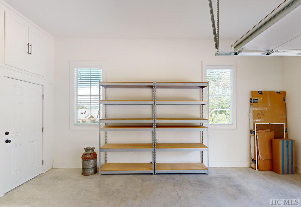 220 Sherwood Forest Road