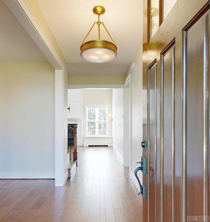 220 Sherwood Forest Road