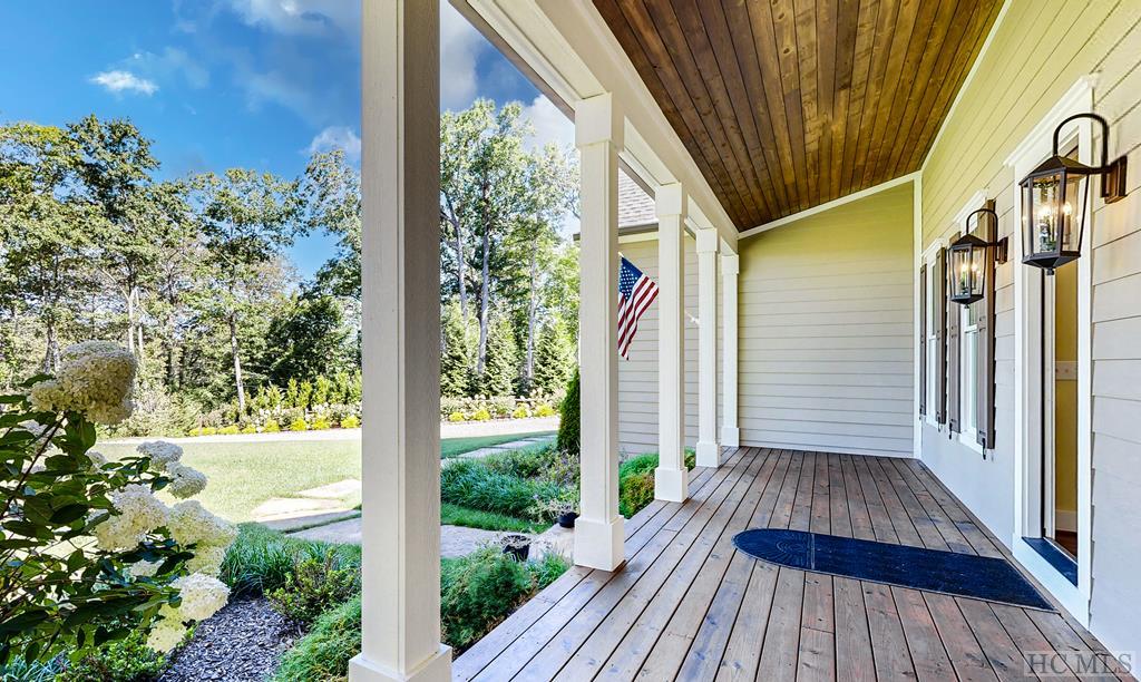 220 Sherwood Forest Road