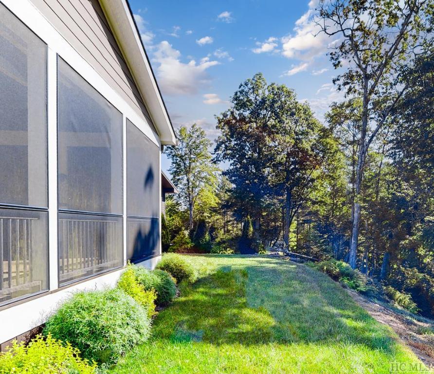 220 Sherwood Forest Road