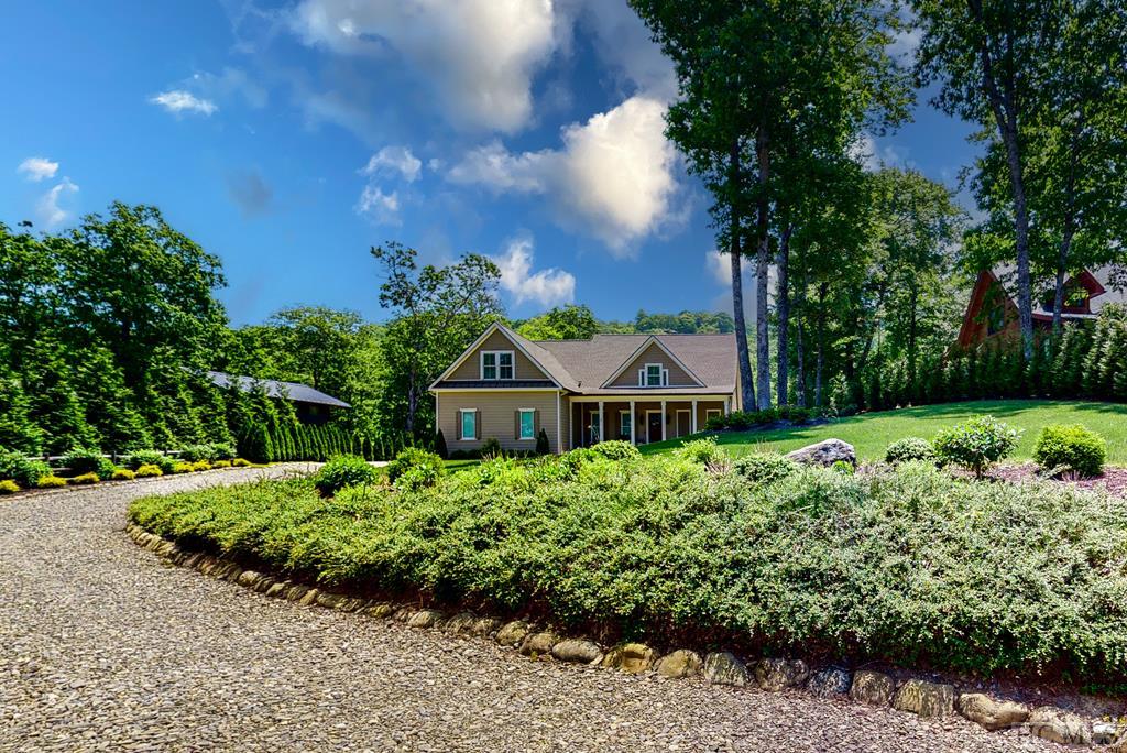 220 Sherwood Forest Road