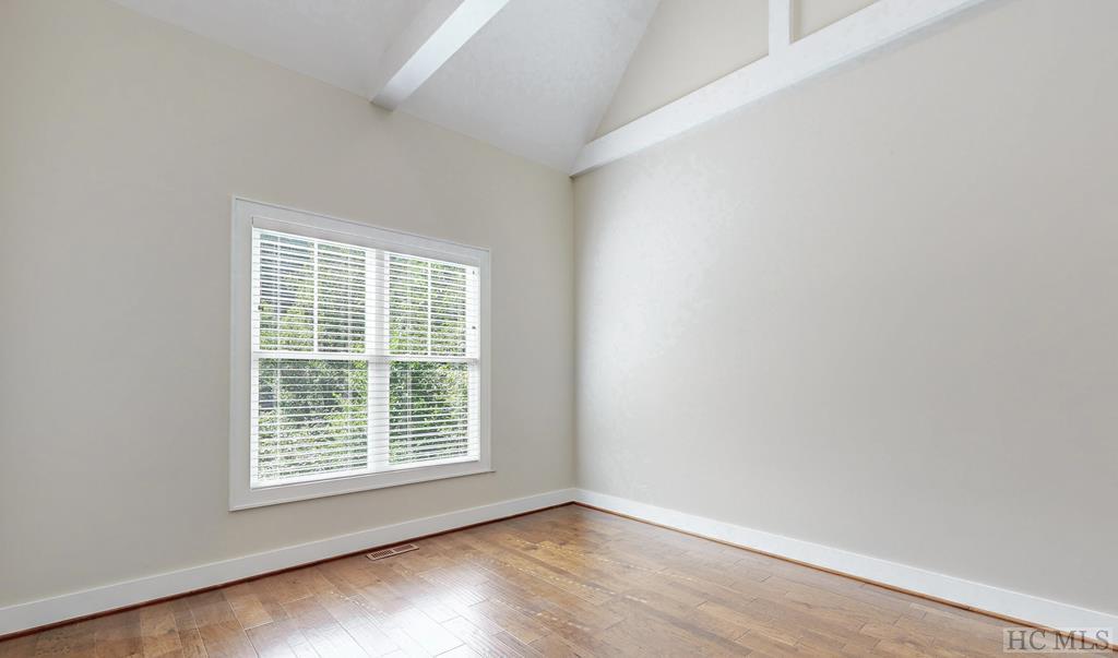 220 Sherwood Forest Road