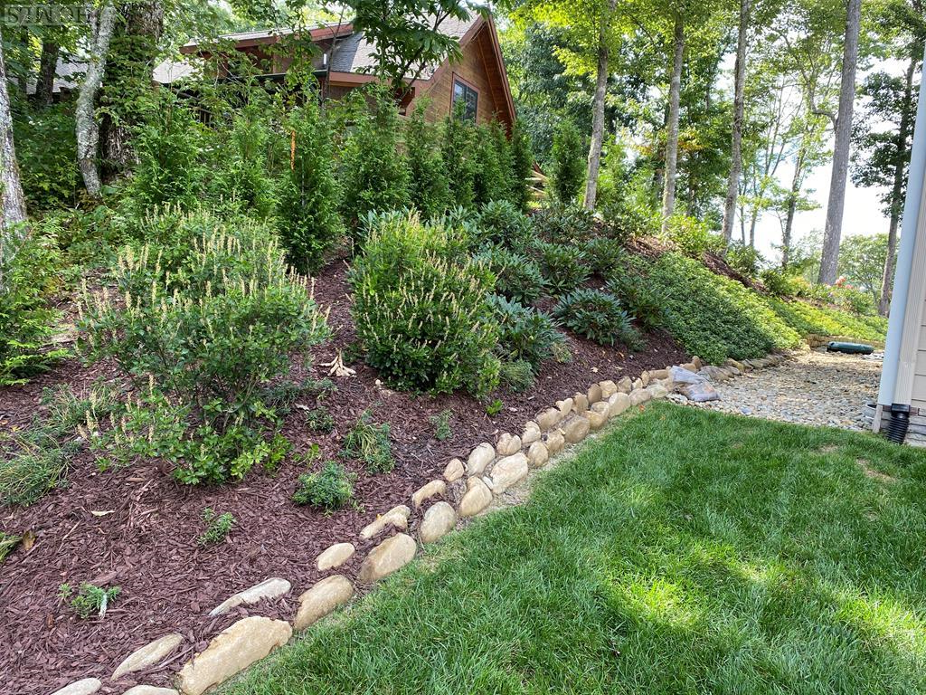 220 Sherwood Forest Road