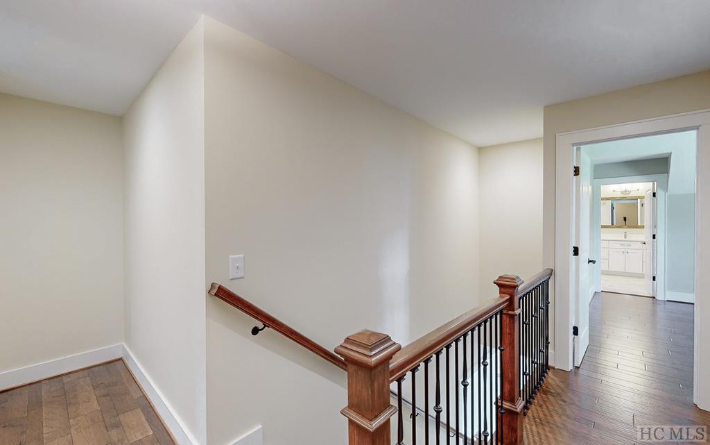 220 Sherwood Forest Road