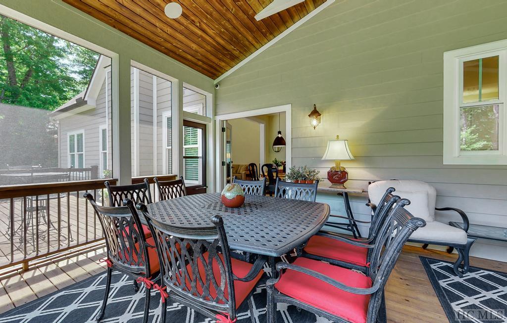 220 Sherwood Forest Road