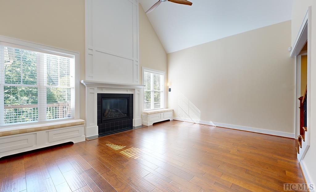 220 Sherwood Forest Road