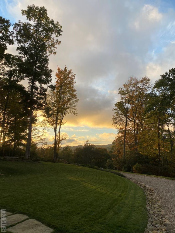 220 Sherwood Forest Road