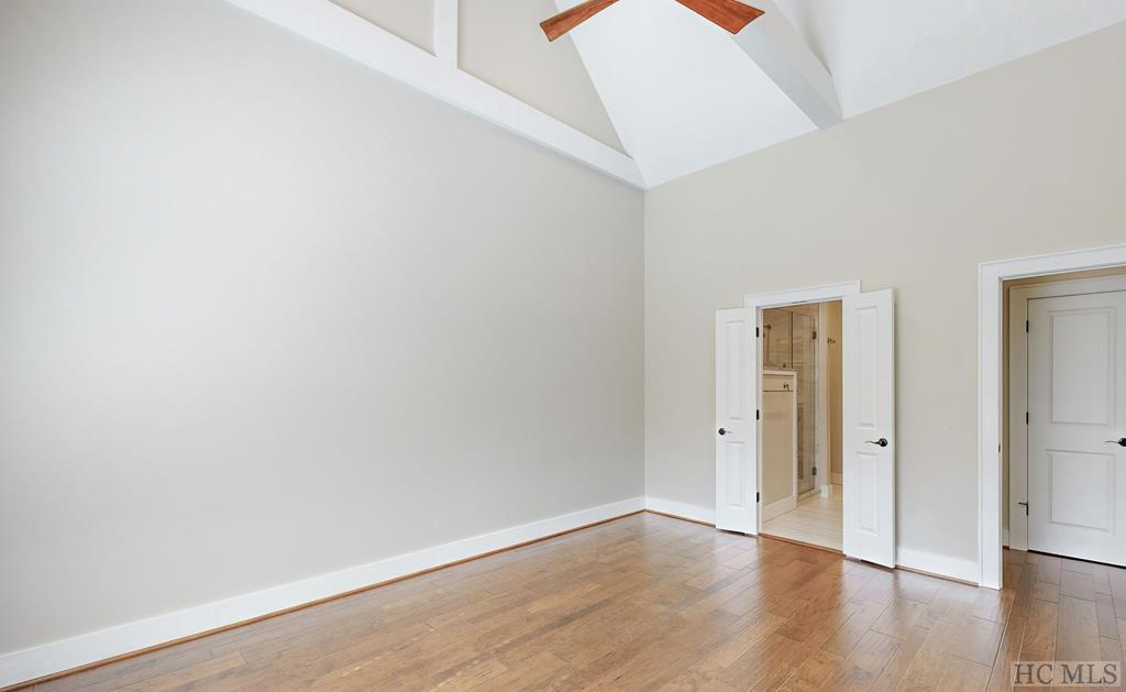 220 Sherwood Forest Road