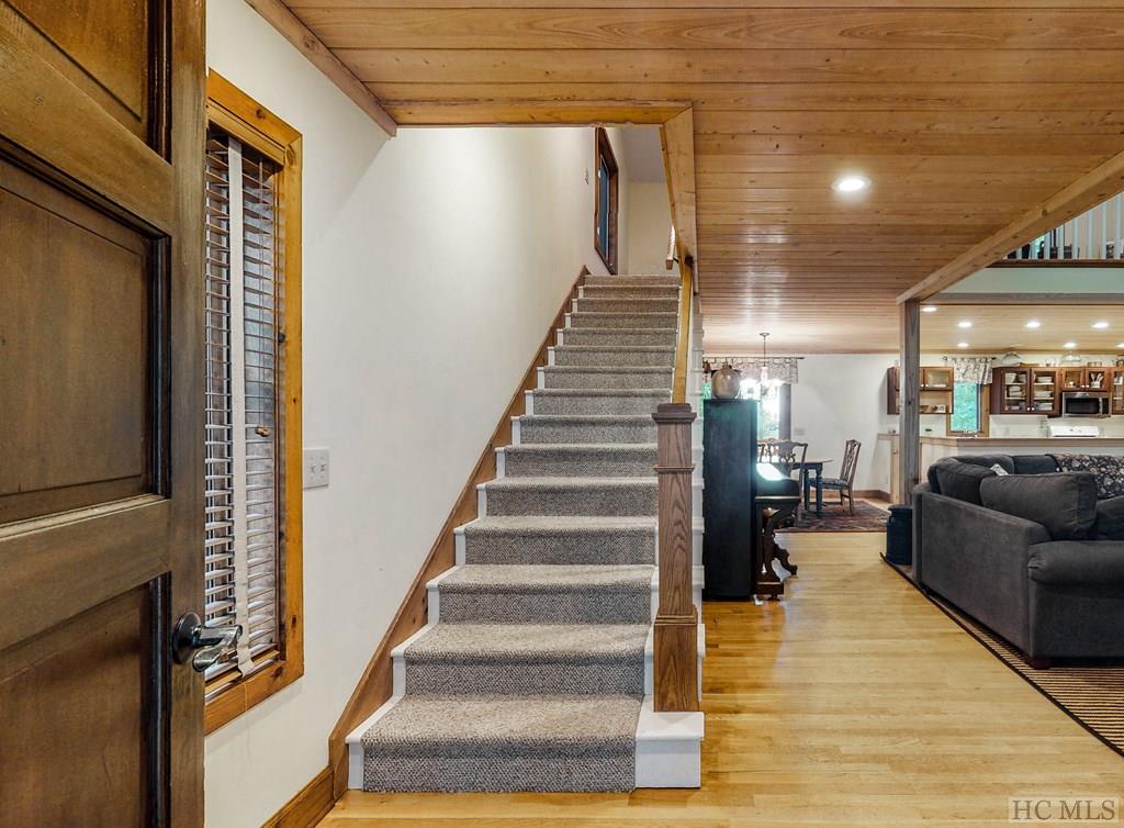 28 Windy Hill Road