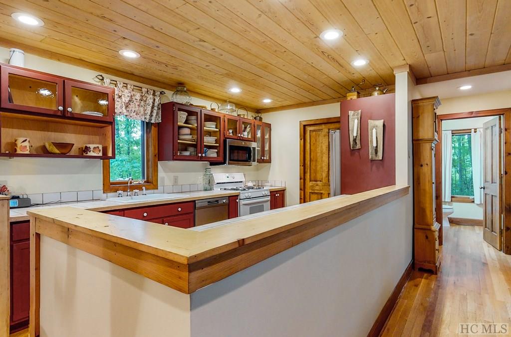 28 Windy Hill Road