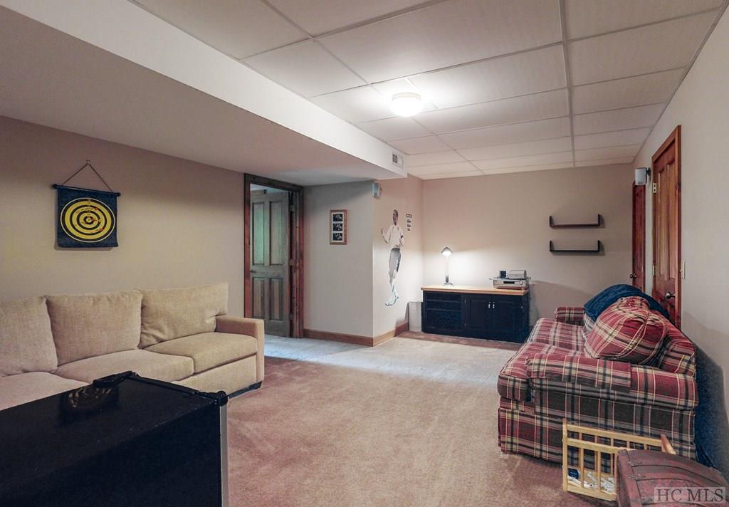 28 Windy Hill Road