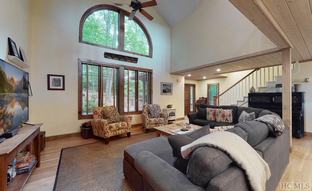 28 Windy Hill Road