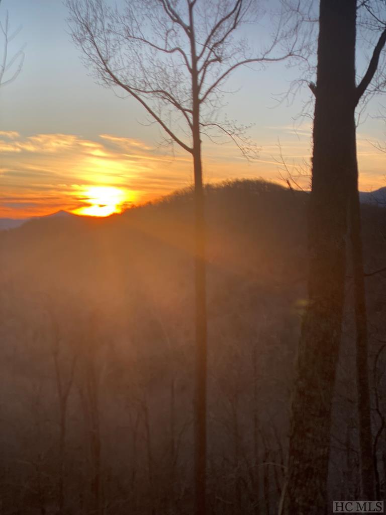 382 Hurrah Ridge