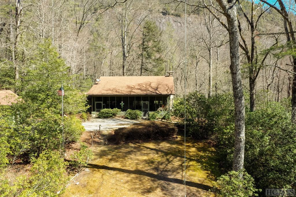 580 Edwards Creek Road