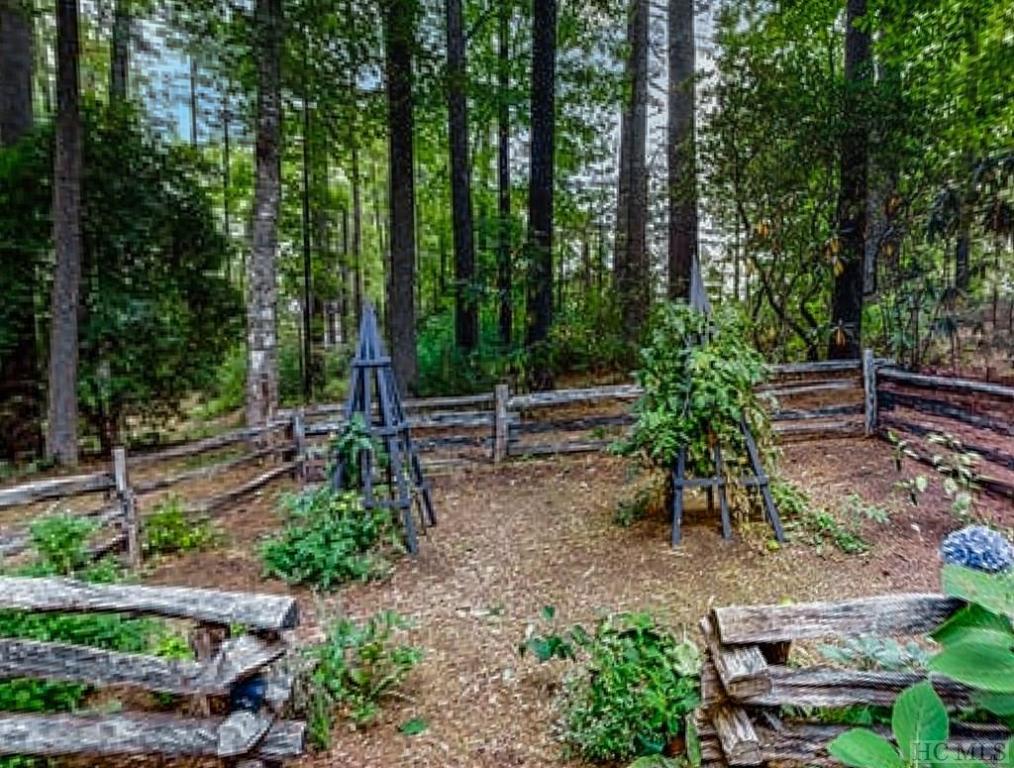 676 Stillmont Circle