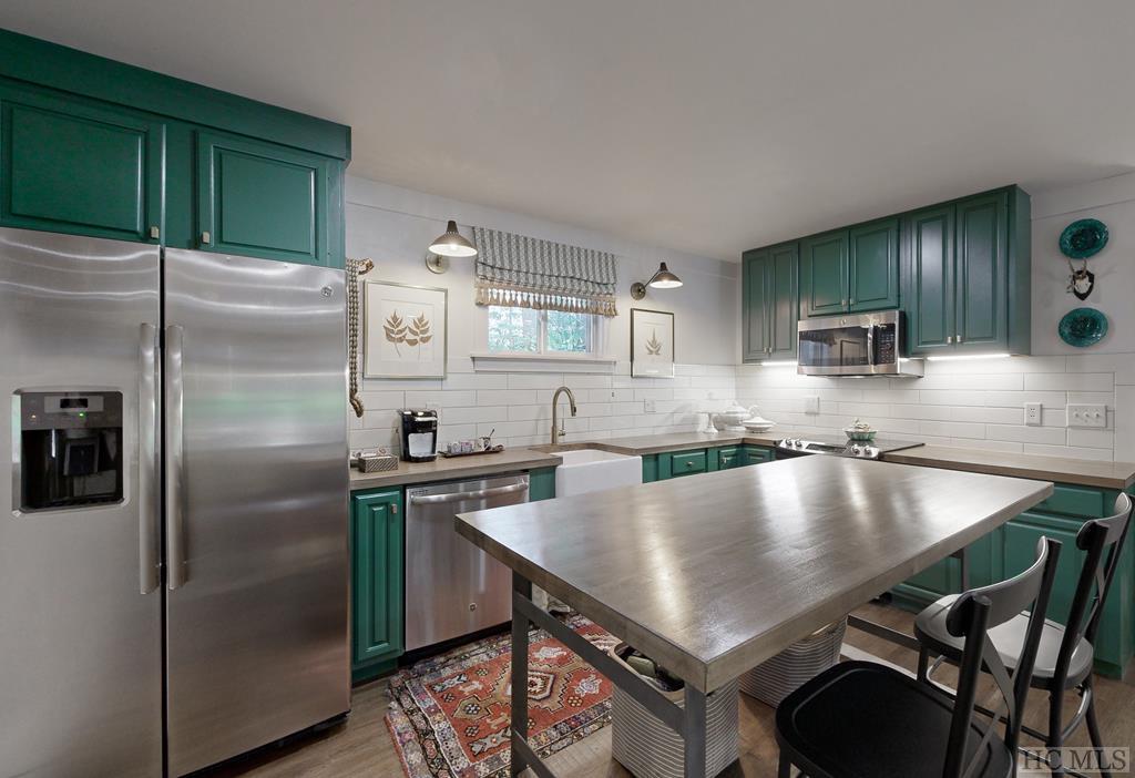 676 Stillmont Circle