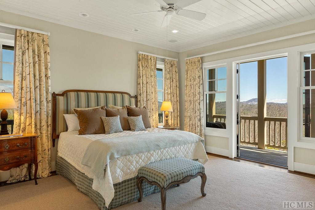 21 Lower Brushy Face Circle