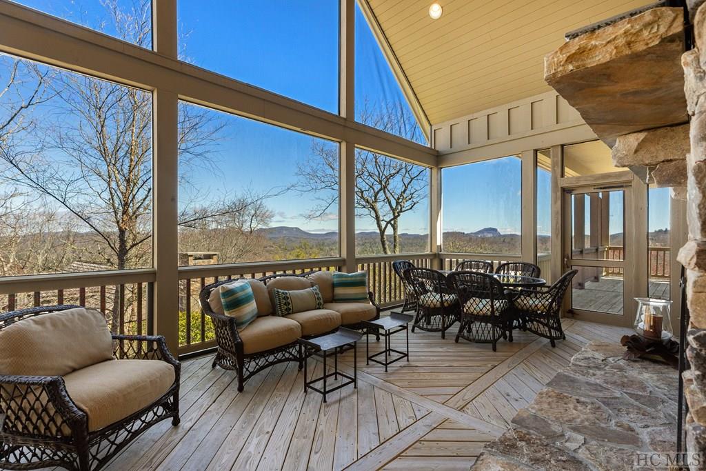 21 Lower Brushy Face Circle