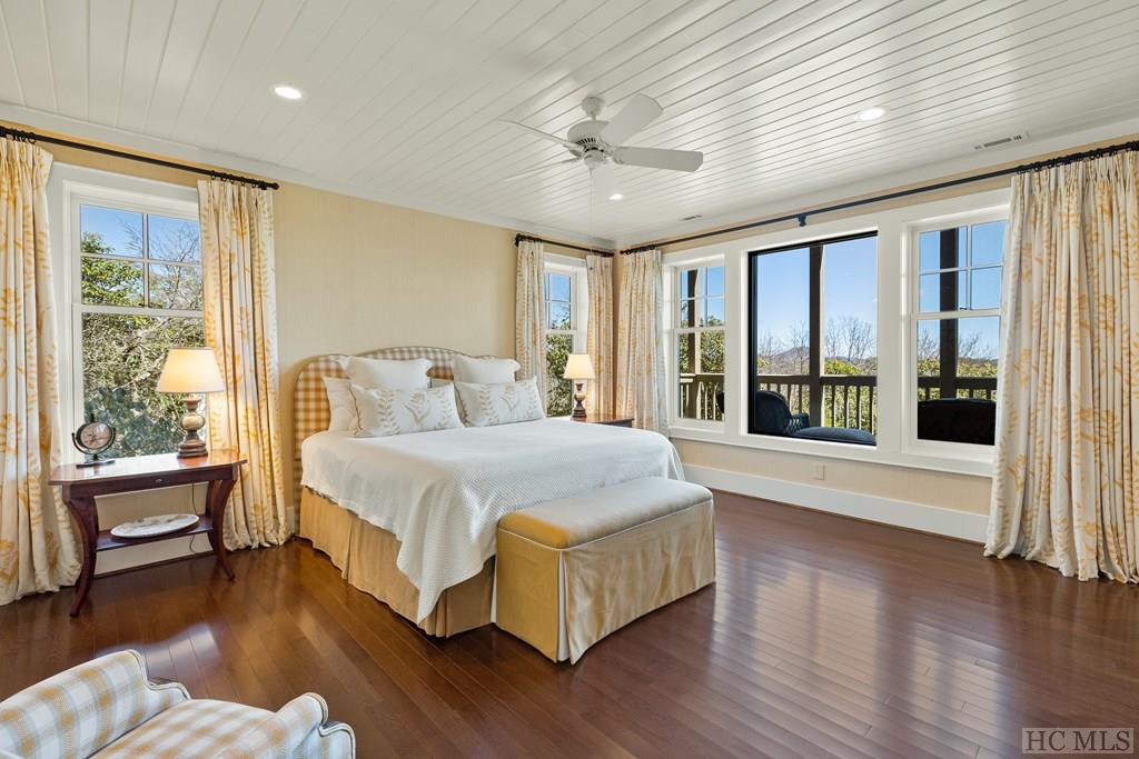 21 Lower Brushy Face Circle