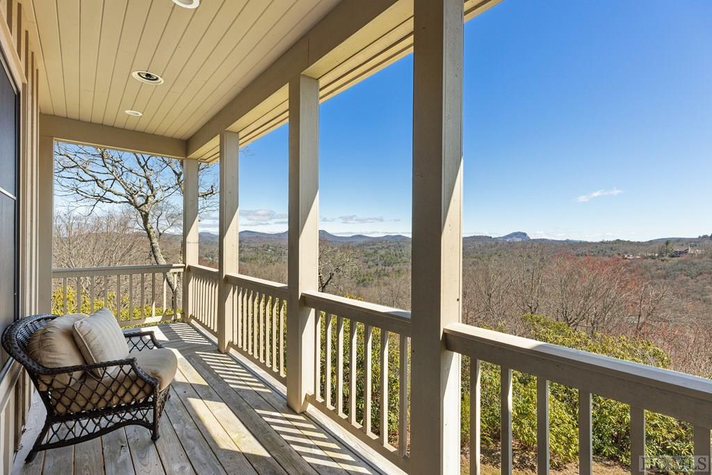 21 Lower Brushy Face Circle