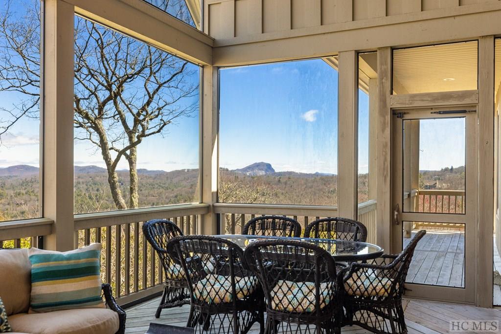 21 Lower Brushy Face Circle